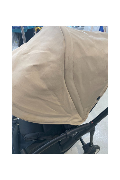 Beige Bugaboo Bee3 Stroller with Rain Cover, Wool Seat Liner + Organiser Bag O/S (<13.6kg) at Retykle